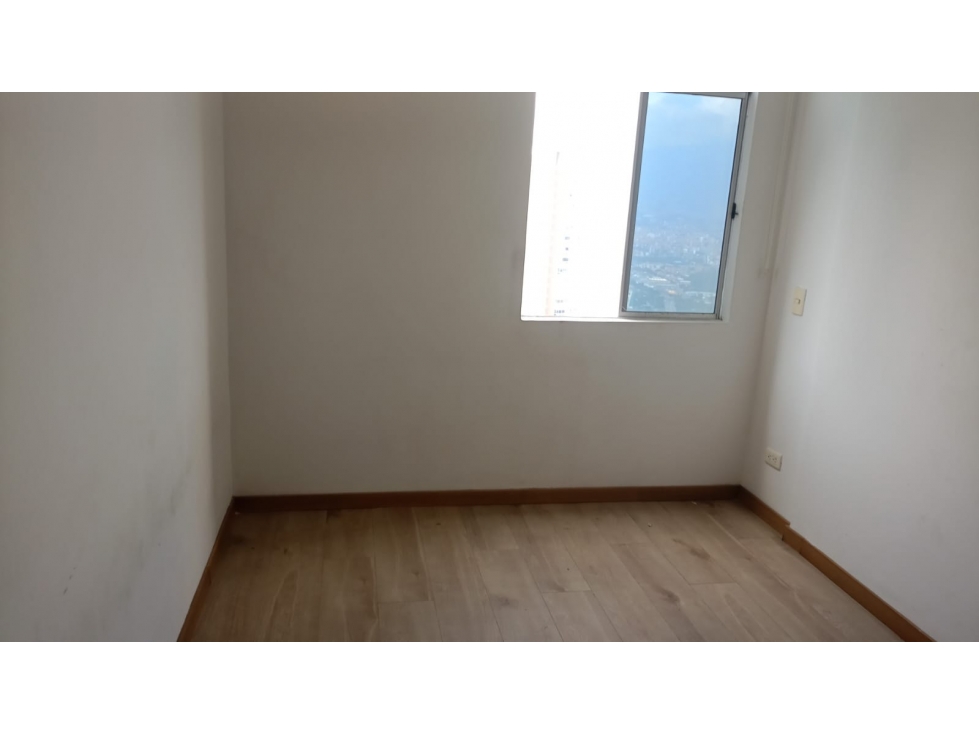VENDO APARTAMENTO EN LOMA DEL INDIO PARTE ALTA — foto 6