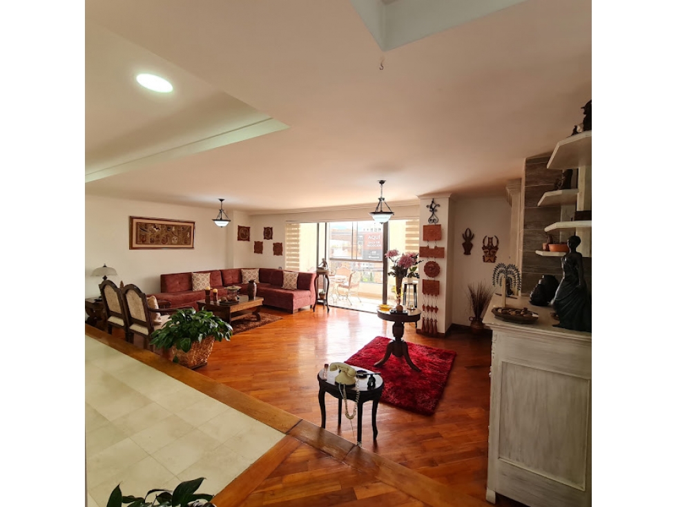 Apartamento en venta El Poblado, Loma de los Balsos.