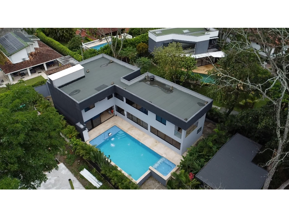 SE VENDE ESPECTACULAR CASA CAMPESTRE EN SAN JERÓNIMO