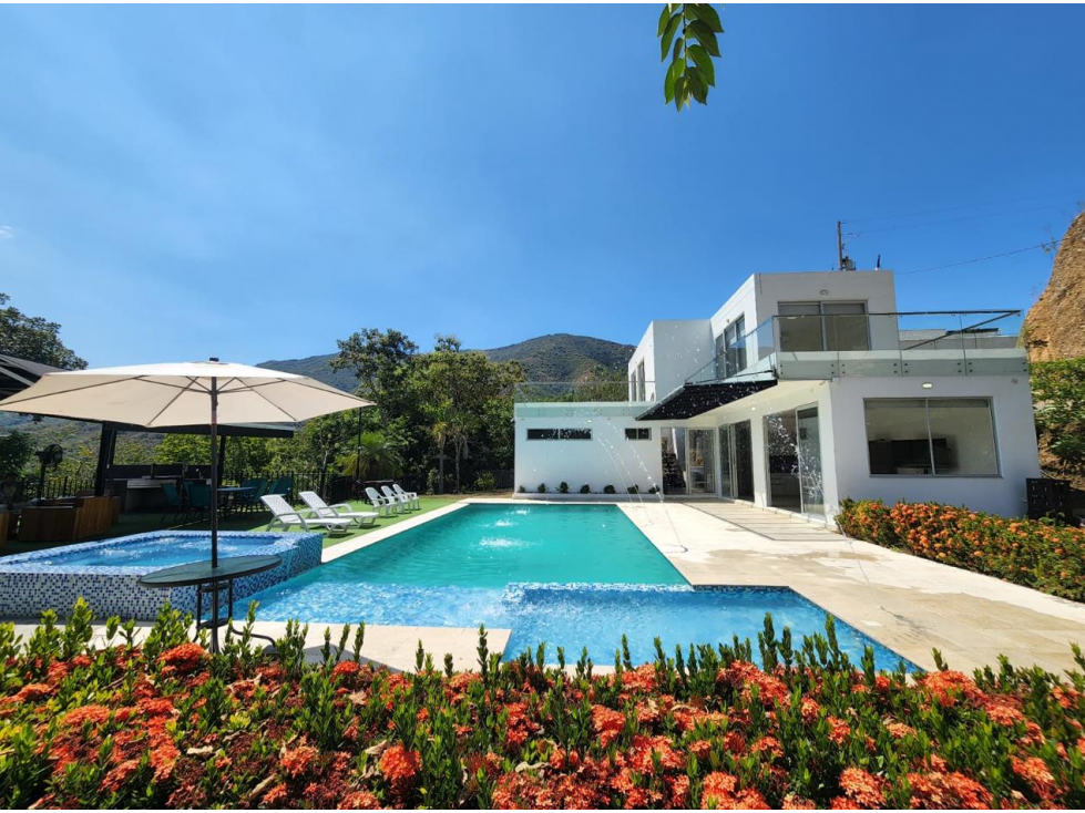 SE VENDE CASA CAMPESTRE EN SOPETRAN