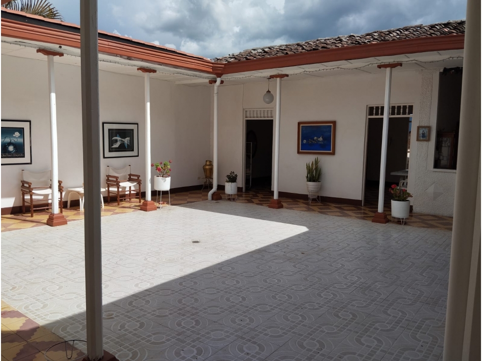 VENDO CASA Y APARTAMENTO EN JERICO ANTIOQUIA