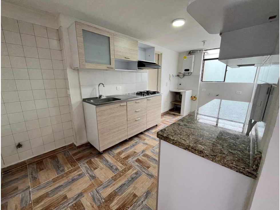 SE VENDE APARTAMENTO EN EL POBLADO SECTOR EL CAMPESTRE