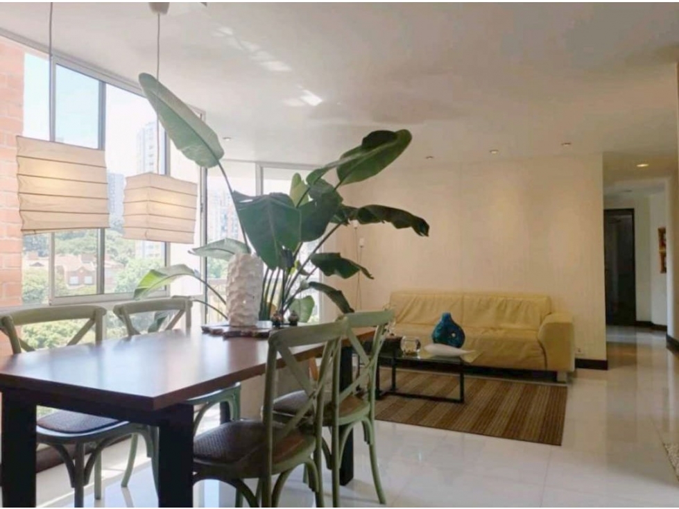 VENTA DE APARTAMENTO EN LA PARTE BAJA DE LA LOMA DE LOS BERNAL.