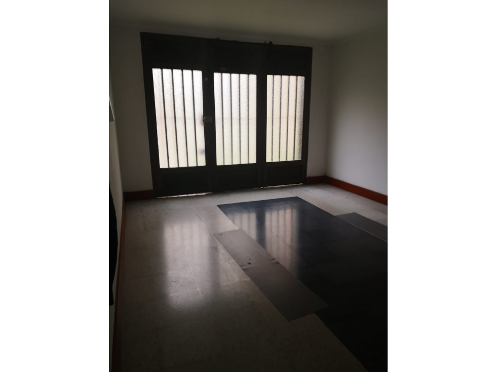 VENDO CASA LOTE EN BELEN ALAMEDA