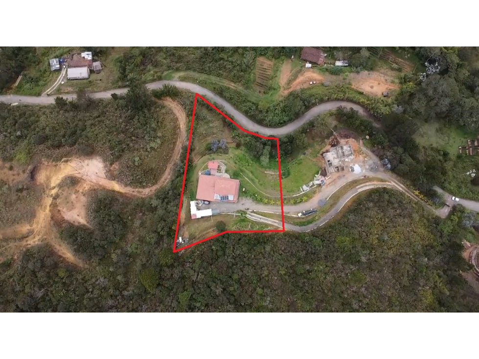 SE VENDE CASA CAMPESTRE EN GUARNE A 700 METROS DE LA VIA PPAL — foto 5
