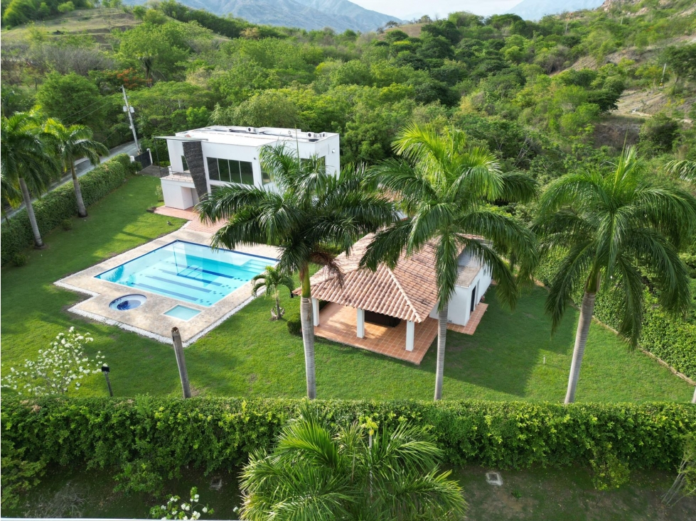 SE VENDEA CASA CAMPESTRE EN SANTA FE DE ANTIOQUIA