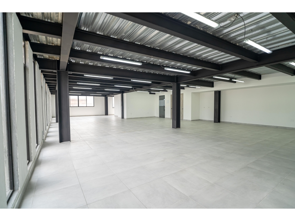 Arriendo De Oficinas Y Bodegas En Sector Industrial De Medellin