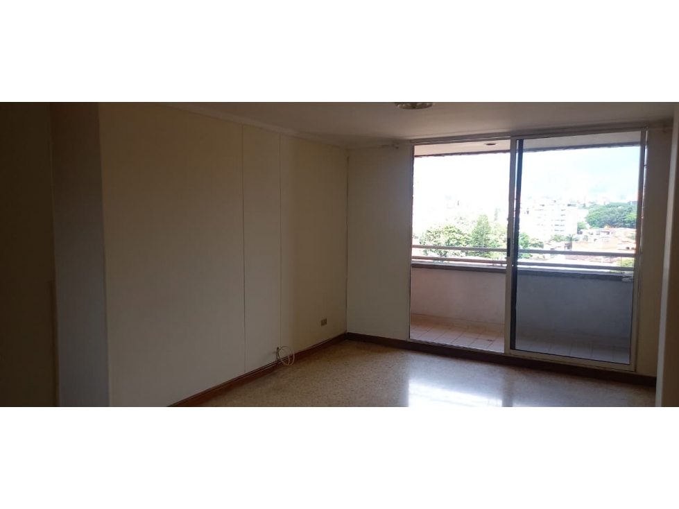 APARTAMENTO ESTADIO, CERCA AL COLEGIO JESUS MARIA — foto 2
