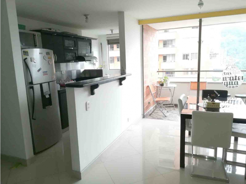 VENTA DE APARTAMENTO EN LA LOMA DEL INDIO.