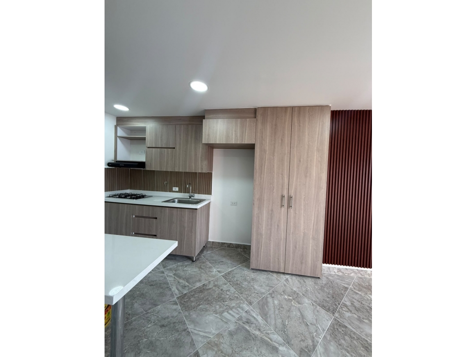 APARTALOFT EN VENTA EN SABANETA SECTOR BOMBAY — foto 4