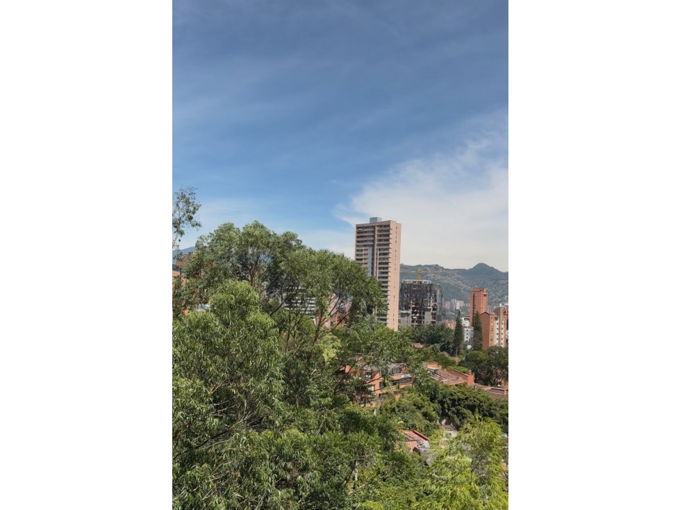 VENTA DE PENTHOUSE DÚPLEX EN EL POBLADO SECTOR TRANSVERSAL INFERIOR