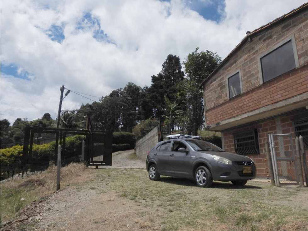 VENTA DE FINCA EN CALDAS.