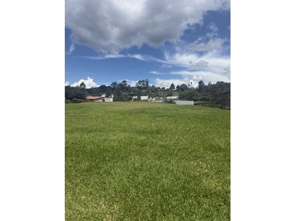 LOTE EN VENTA EN EL RETIRO SECTOR FIZEBAD