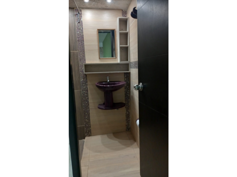 VENDO APARTAESTUDIO EN LAURELES
