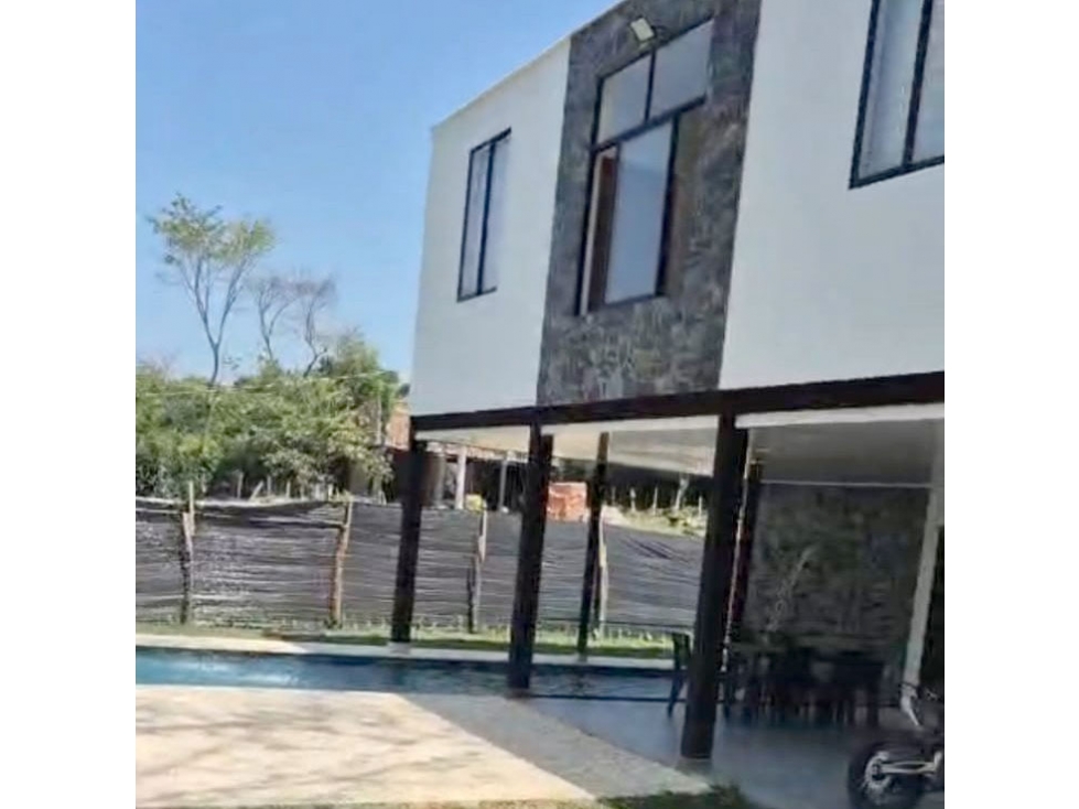 VENTA DE FINCA EN SOPETRAN.