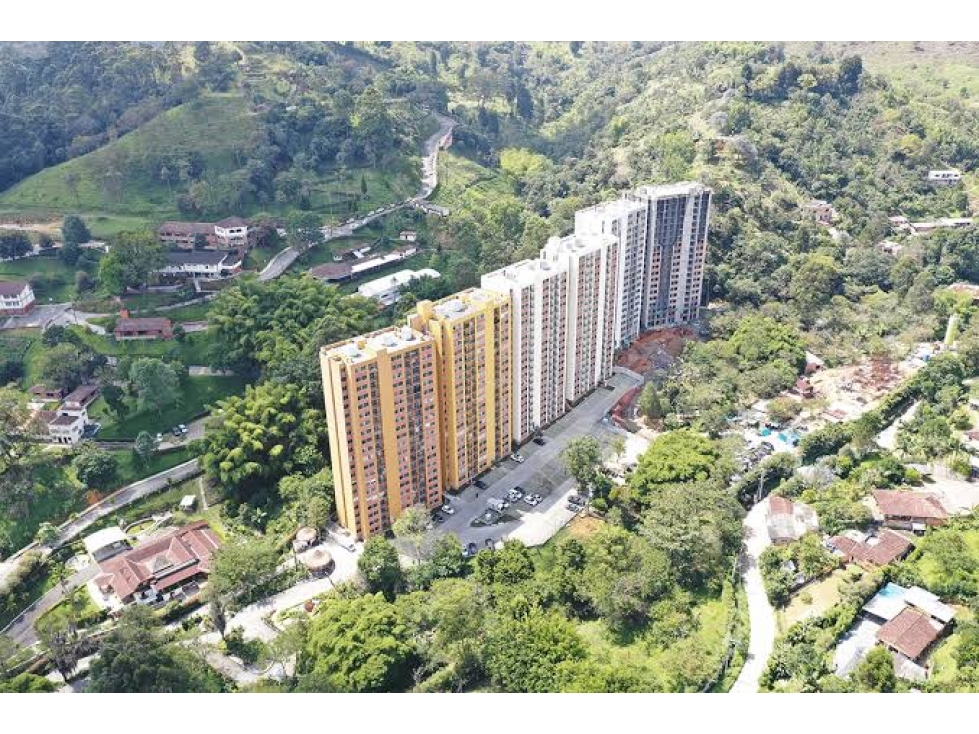 EN VENTA APARTAMENTO EN LA ESTRELLA - BARRIO LA INMACULADA PISO ALTO