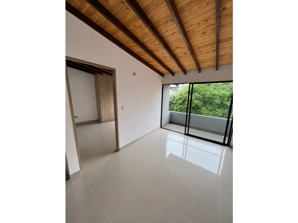 VENDO APARTAMENTO EN LA AMERICA