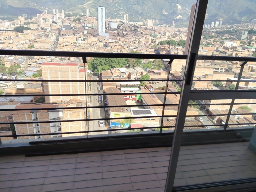 VENTA DE APARTAMENTO EN LOS ARBOLES CON EXCELENTE VISTA