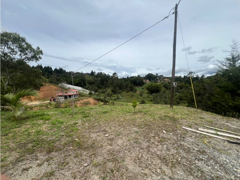 Vendo Lote Campestre de 2.000 m² en Rionegro Vereda La Playa