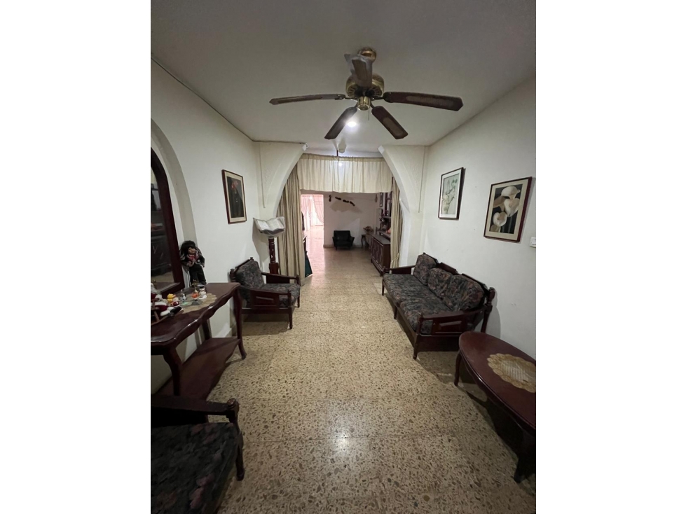 CASA LOTE EN LA AMERICA 230 M2 EXCELENTE UBICACION E INVERSION — foto 4
