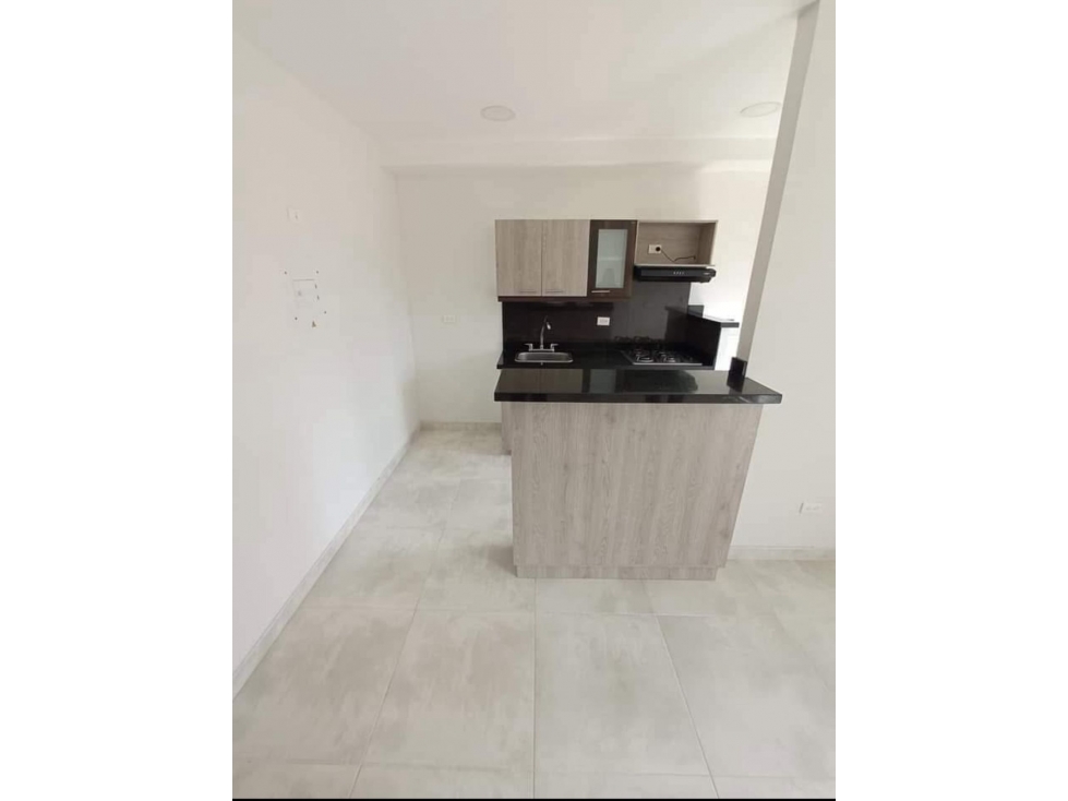 VENTA DE APARTAMENTO EN FLORIDA NORTEAMERICA CON PARQUEADERO Y UTIL — foto 3