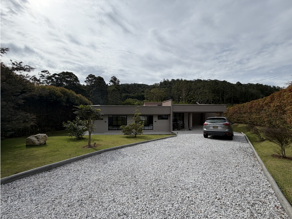 Casa de un solo nivel en Llanogrande