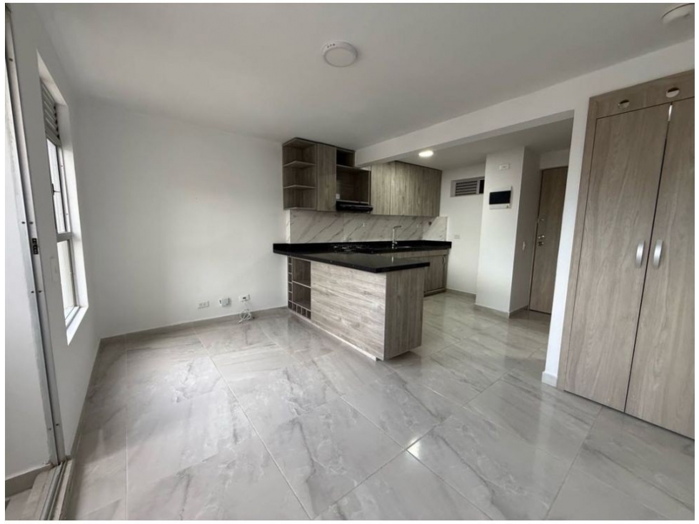 VENTA DE APARTAMENTO EN CALASANZ, CERCA AL MALL SANTANA