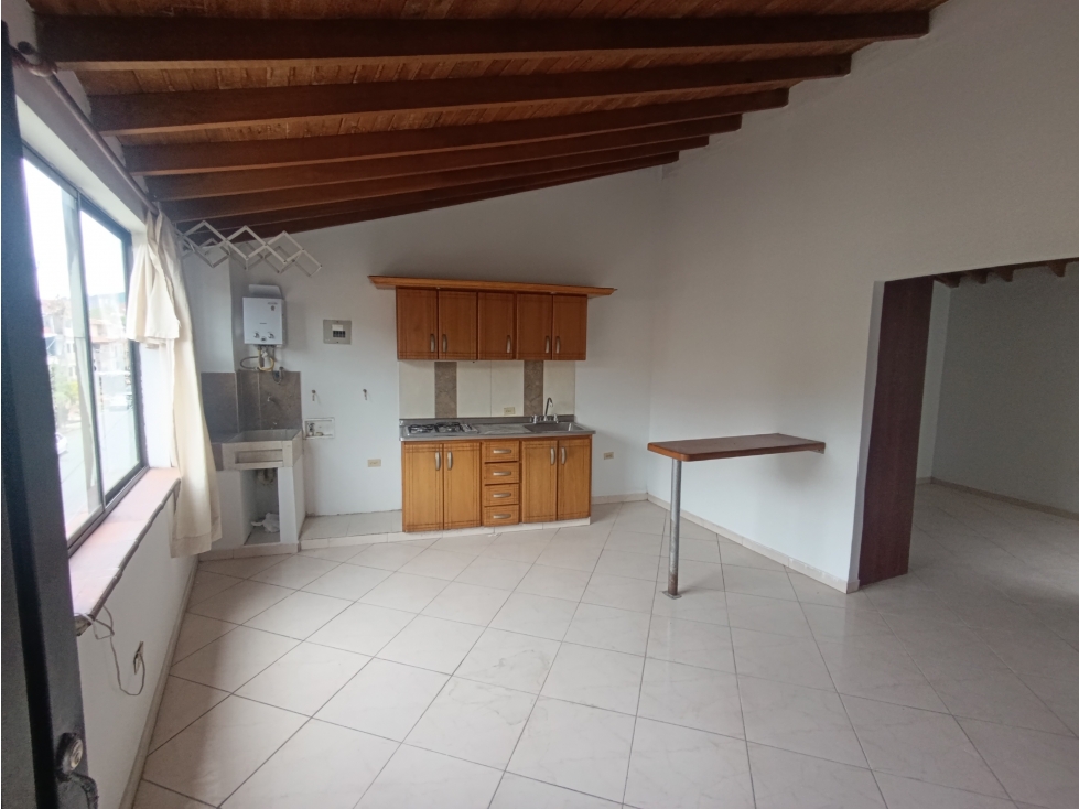 VENDO APARTAESTUDIO EN BELÉN SAN BERNARDO DE 30,5 m² EN PISO 3