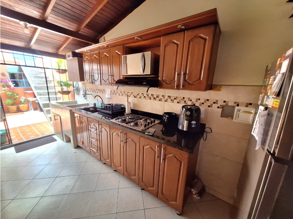 VENTA CASA BELEN SECTOR SAN CARLOS