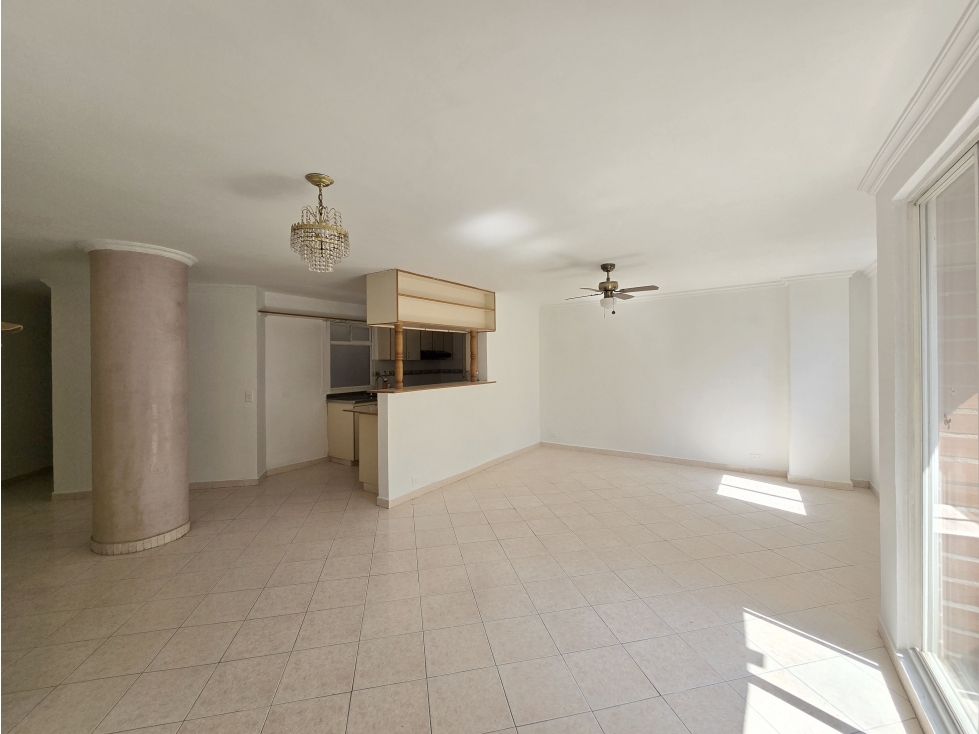 VENTA DE APARTAMENTO LA ALMERIA.