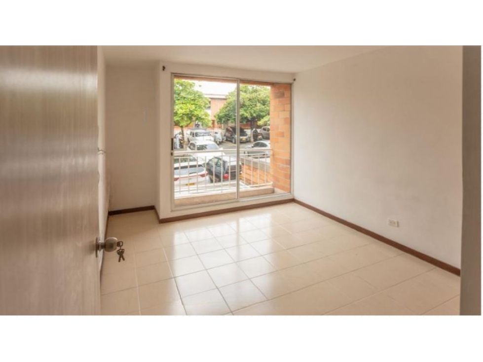 Casa en Venta en Belén La Mota Medellín, de 3 niveles | SU PROPIEDAD