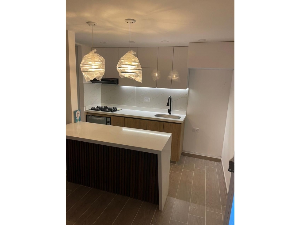 VENTA DE APARTAMENTO EN ENTRECERROS CON HERMOSOS ACABADOS