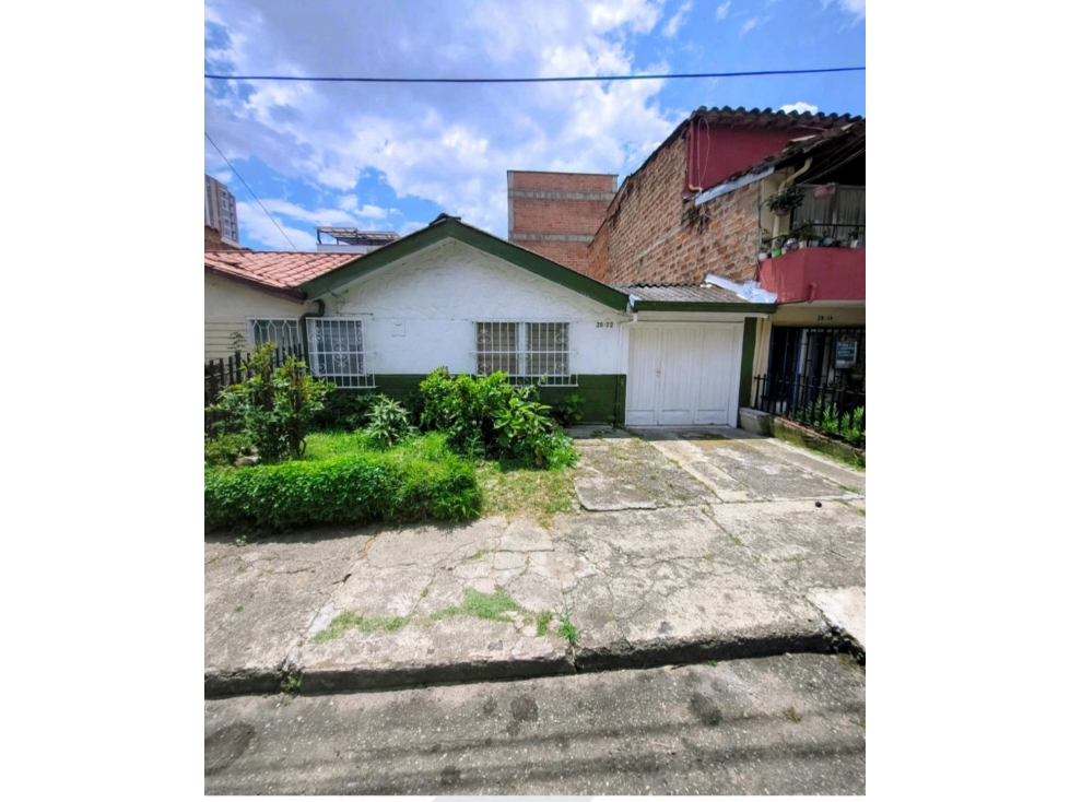 VENDO CASA LOTE EN BELEN LOS ALPES