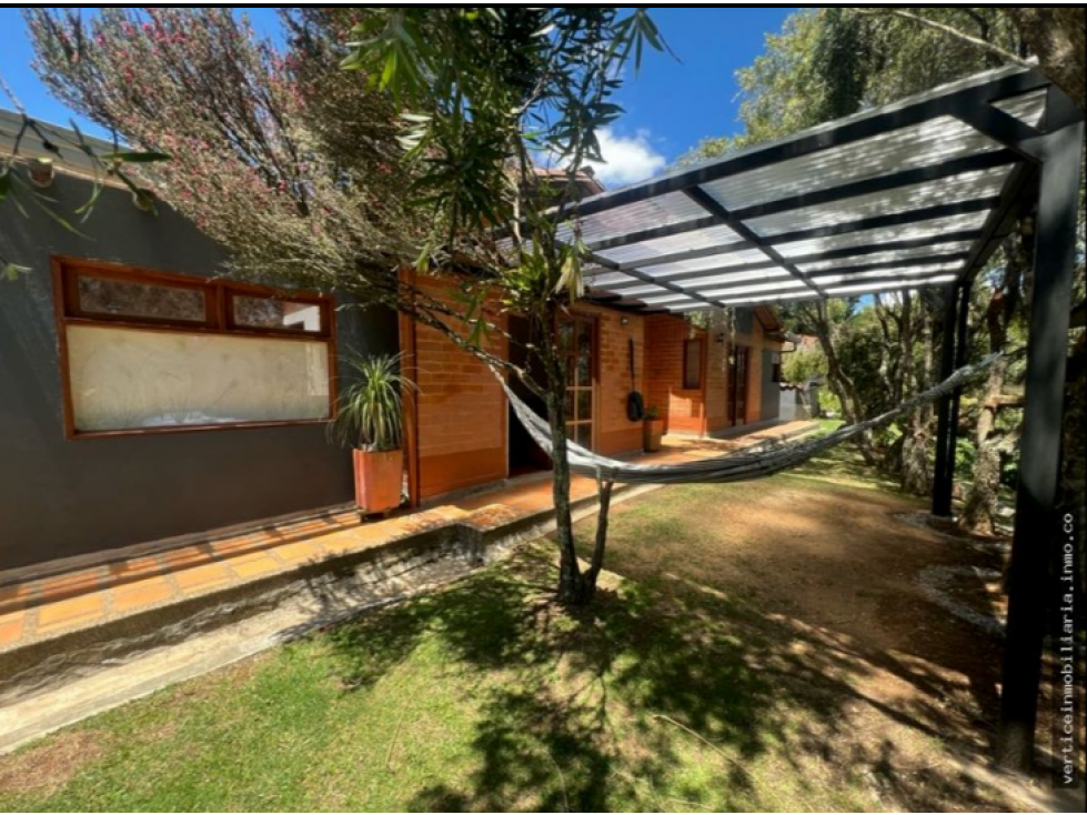 VENDO CASA CAMPESTRE EL ESCOBERO 3.211 M $2.600.000.000