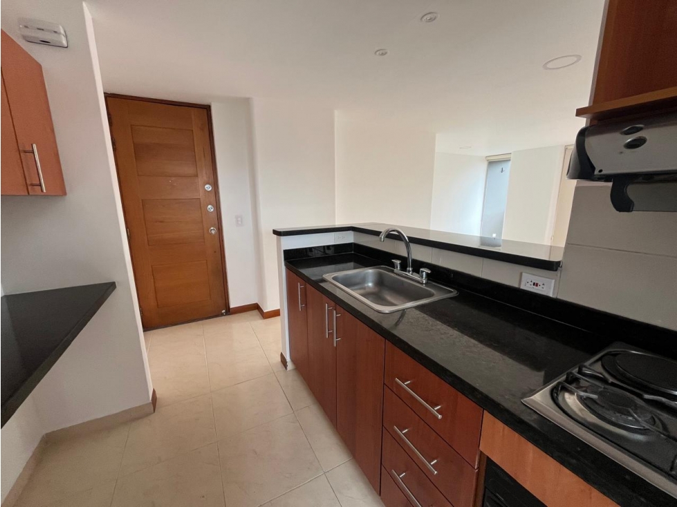 SE VENDE APARTAMENTO EN ENVIGADO CUMBRES (PP)