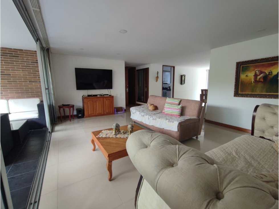 EN VENTA APARTAMENTO EN EL POBLADO - LOMA DE LOS GONZALEZ — foto 2