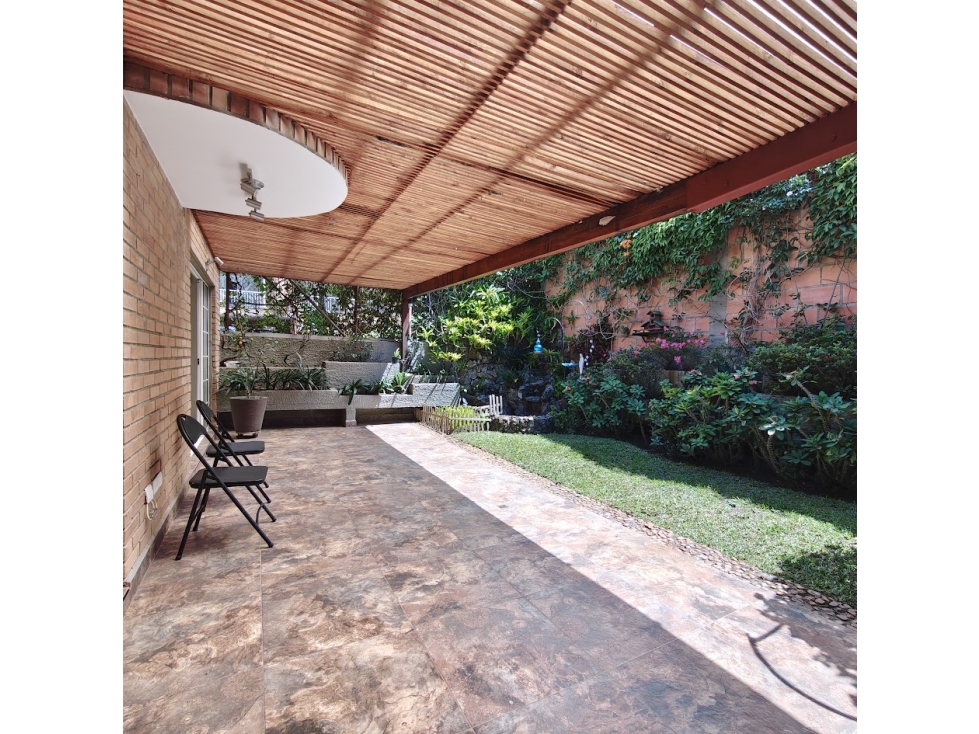 Casa en venta Envigado, Loma del Escobero.