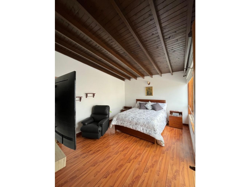 SE VENDE CASA EN SIMÓN BOLIVAR - 1