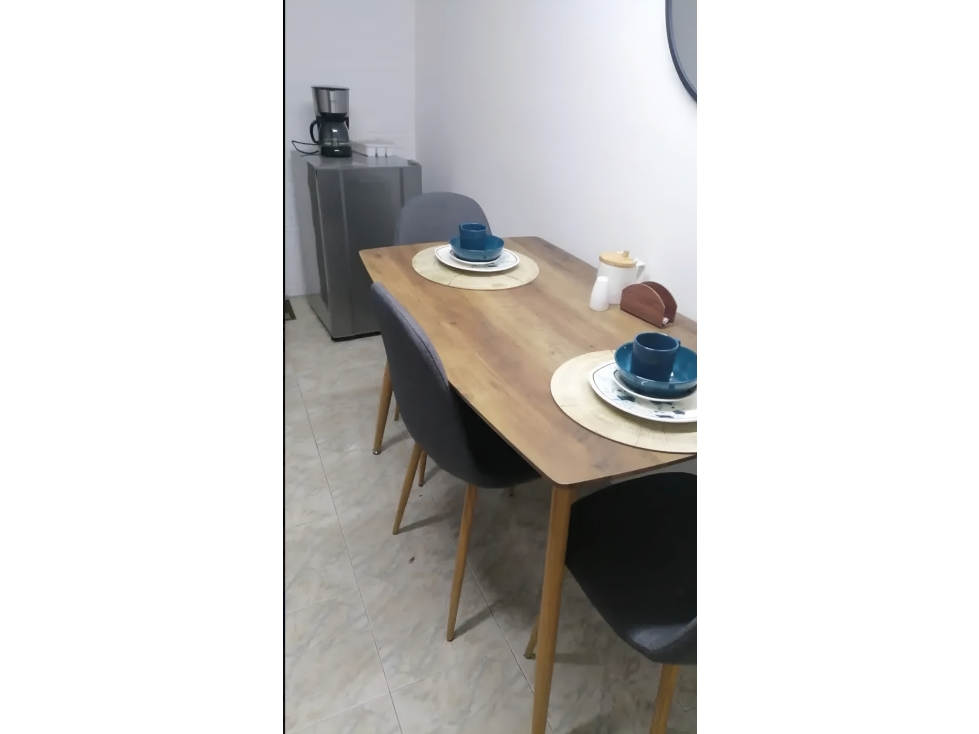 VENDO APARTAESTUDIO EN CONQUISTADORES