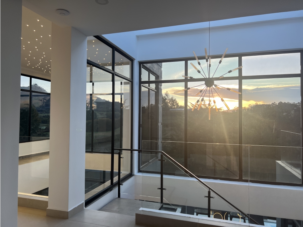 Residencia Contemporánea con Vista al Capiro — foto 4