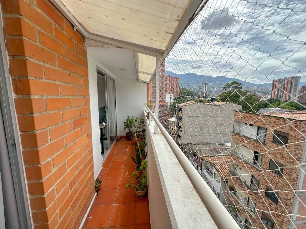 EN VENTA APARTAMENTO EN SABANETA