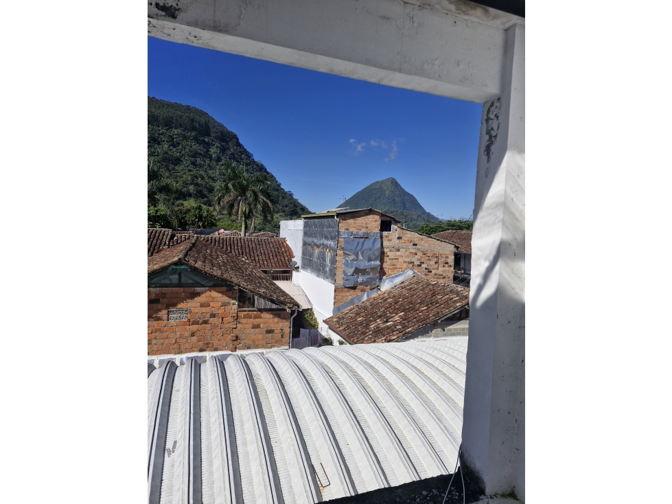 APARTAMENTOS EN VENTA VENECIA ANTIOQUIA PARQUE PRINCIPAL — foto 3