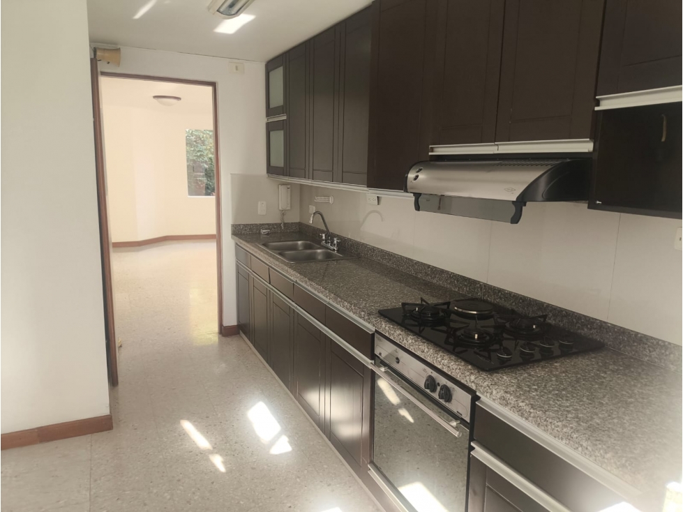 VENTA DE AMPLIO APARTAMNETO EN CASTROPOL — foto 3