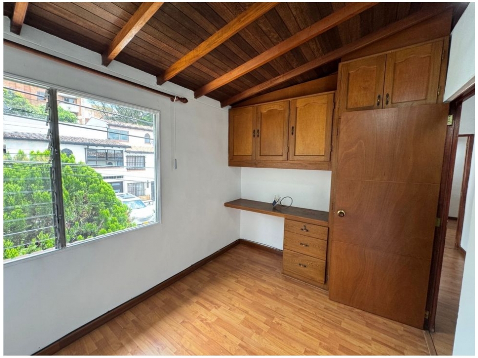 CASA DE 2 NIVELES EN VENTA ENVIGADO UNIDAD CERRADA VALLEJUELOS — foto 5