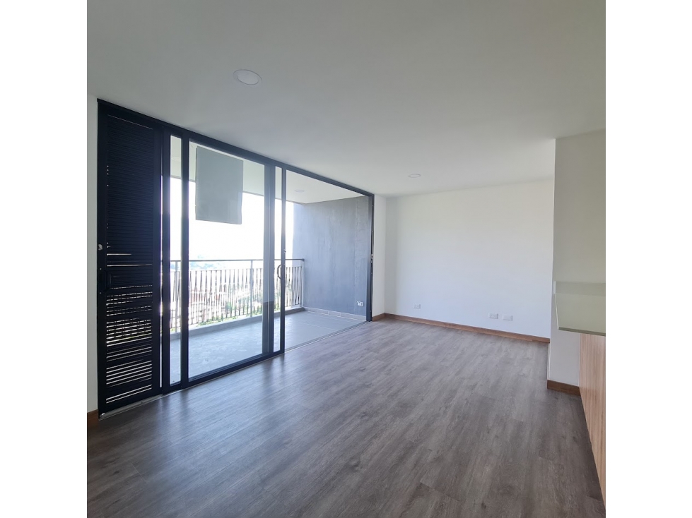 Apartamento en venta Envigado, sector Mayorca — foto 2