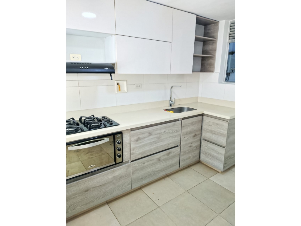 VENTA CASA BIFAMILIAR SECTOR PRADITO- SAN ANTONIO DE PRADO — foto 2