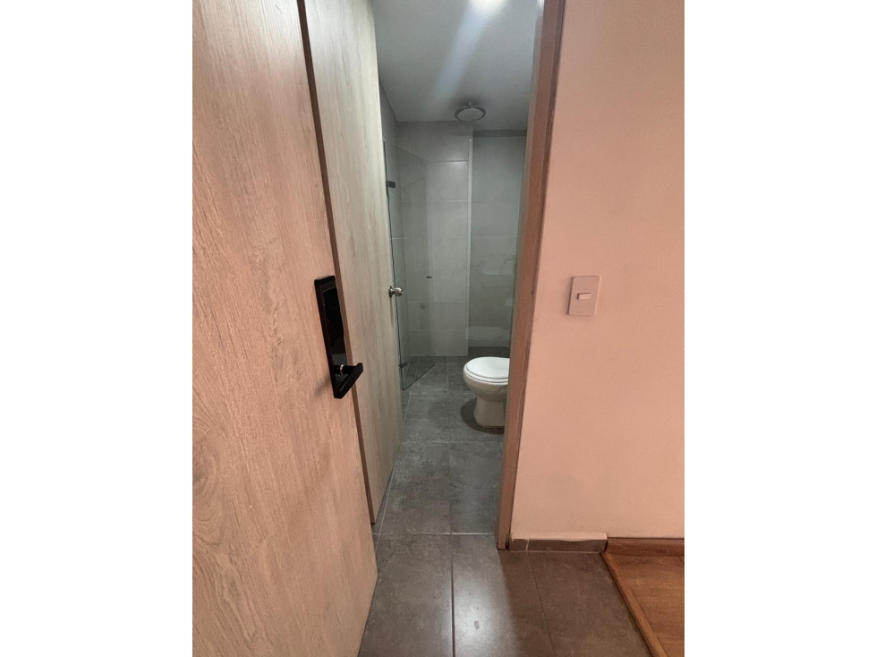 EN VENTA APARTOLOFT EN CENTRO DE MEDELLIN - BOMBONÁ — foto 2