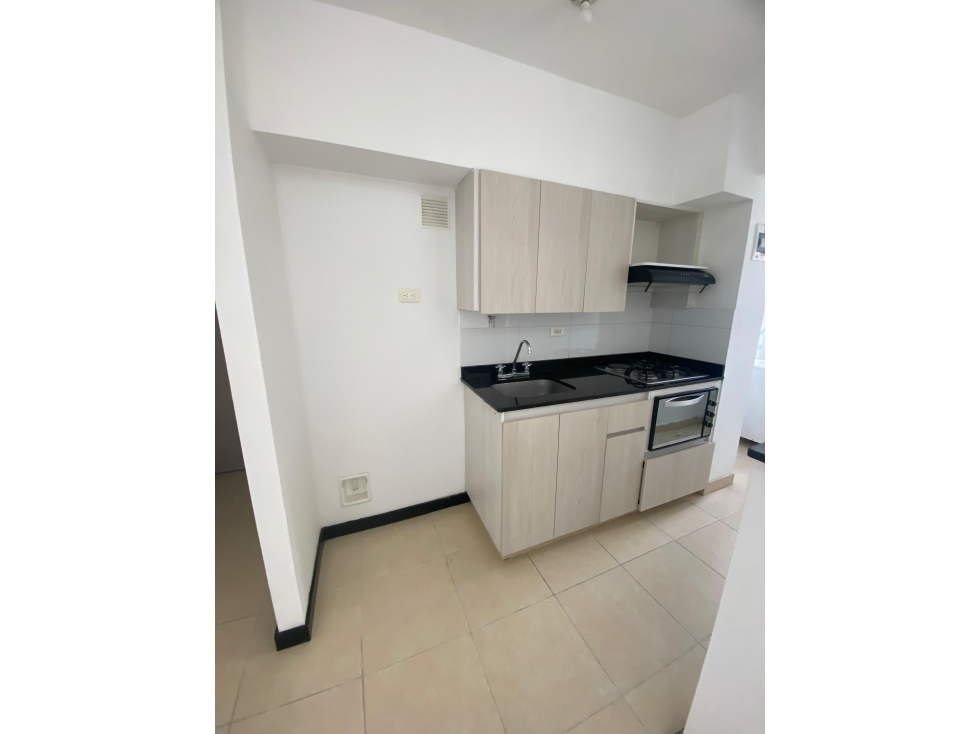SE VENDE APARTAMENTO SABANETA ASDESILLA — foto 2
