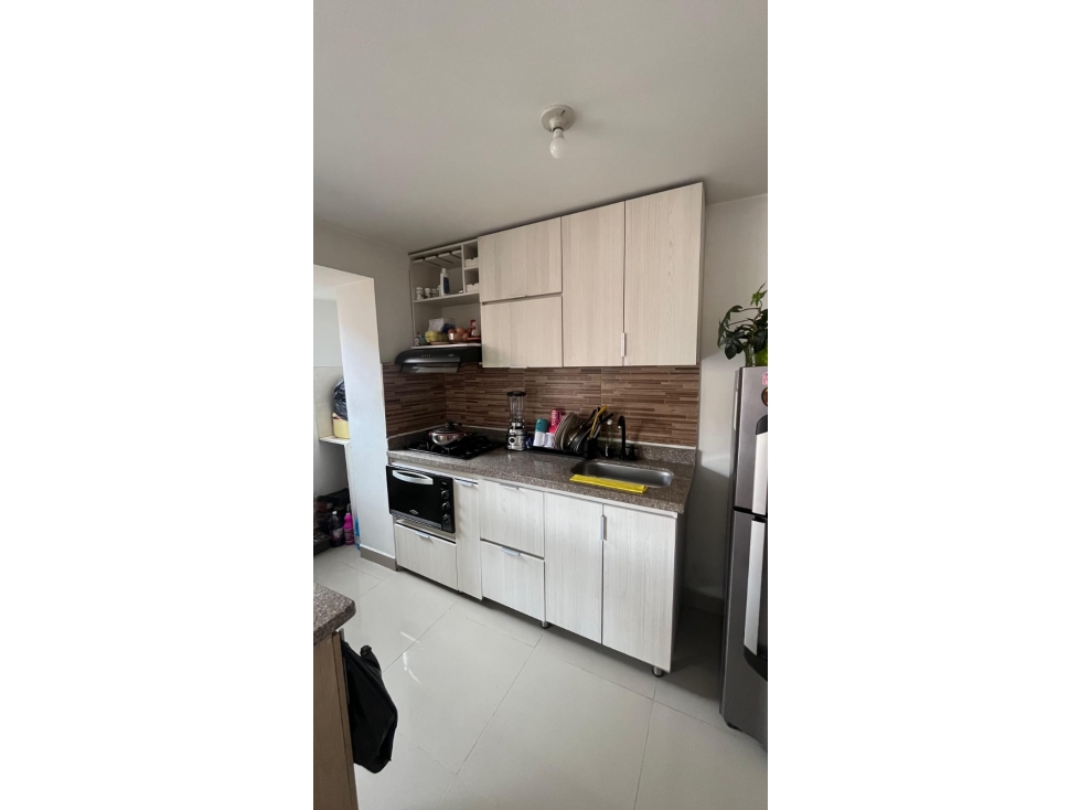 VENTA DE APARTAMENTO EN PUERTO NUEVO CON PARQUEADERO Y UTIL — foto 2