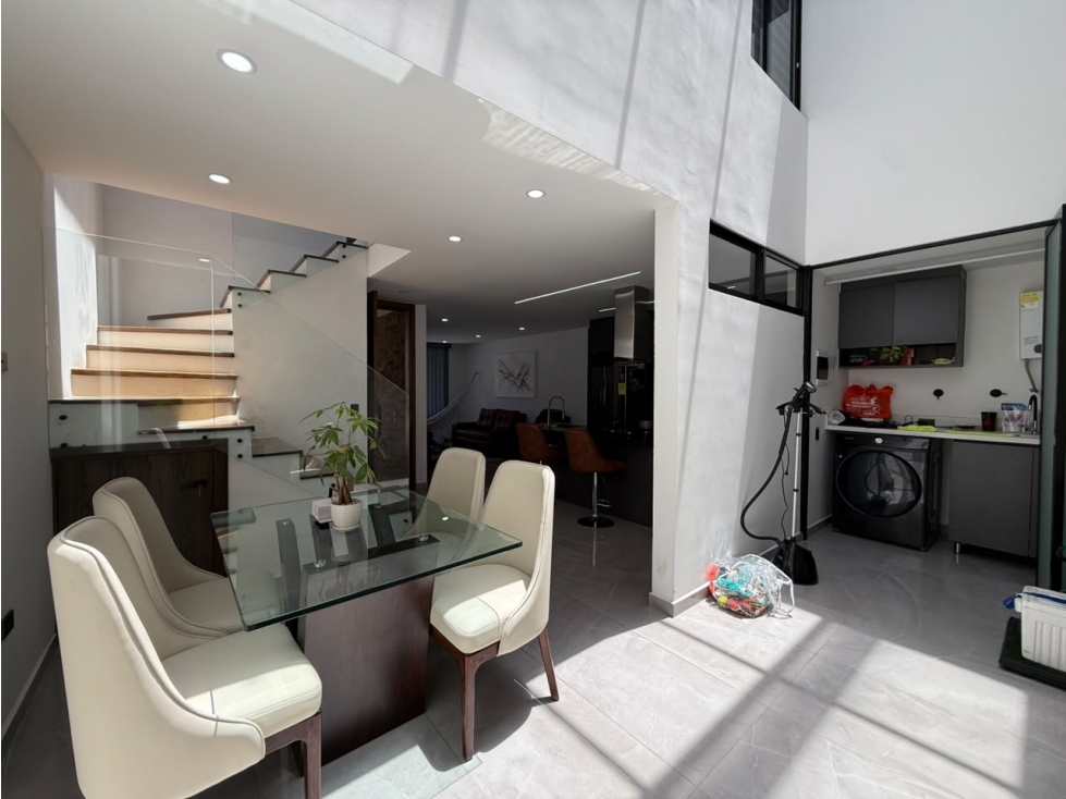 Casa Amplia en La Ceja | Seguridad, Confort y Naturaleza — foto 3